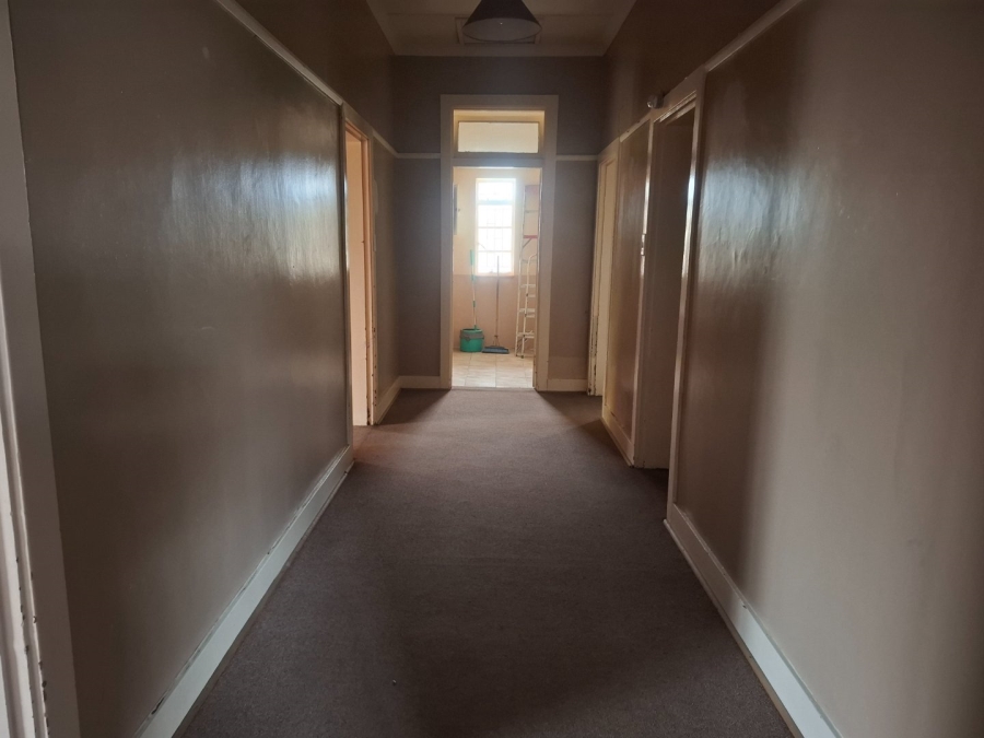 4 Bedroom Property for Sale in Kroonheuwel Free State